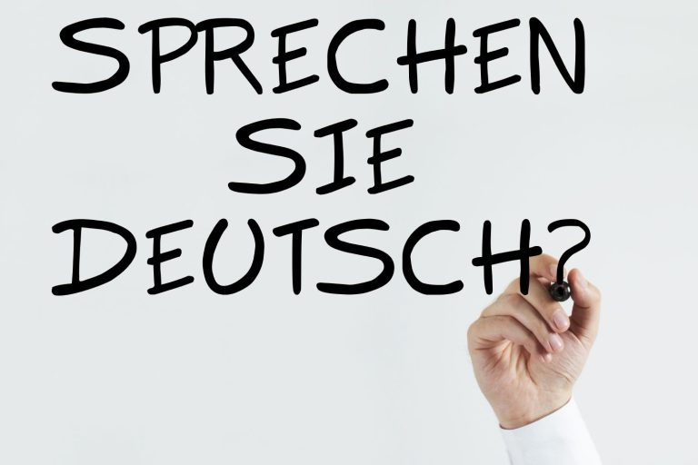 Frage: "Sprechen Sie Deutsch?" in großer, handschriftlicher Schrift.